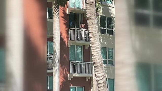 MIAMI BARRICADED SUBJECT pics 