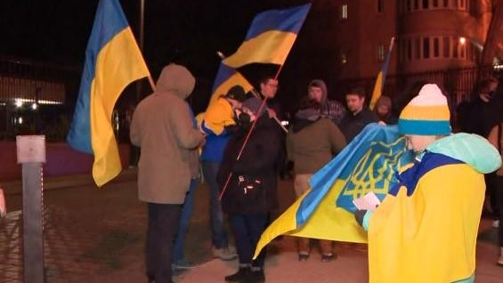 pro-ukraine-protest-at-russian-embasshy-in-dc-022422.jpg 