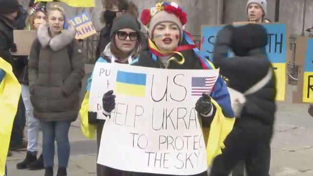 ukraine-no-fly-zone-rally.png 