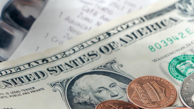 tipping-911512-640x360.jpg 