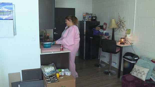 HOUSING SURGE 6PKG.transfer_frame_2950