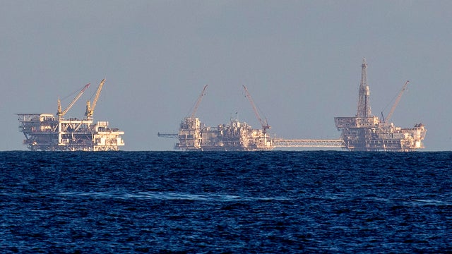 Oil and gas platforms Edith, Elly, Ellen 