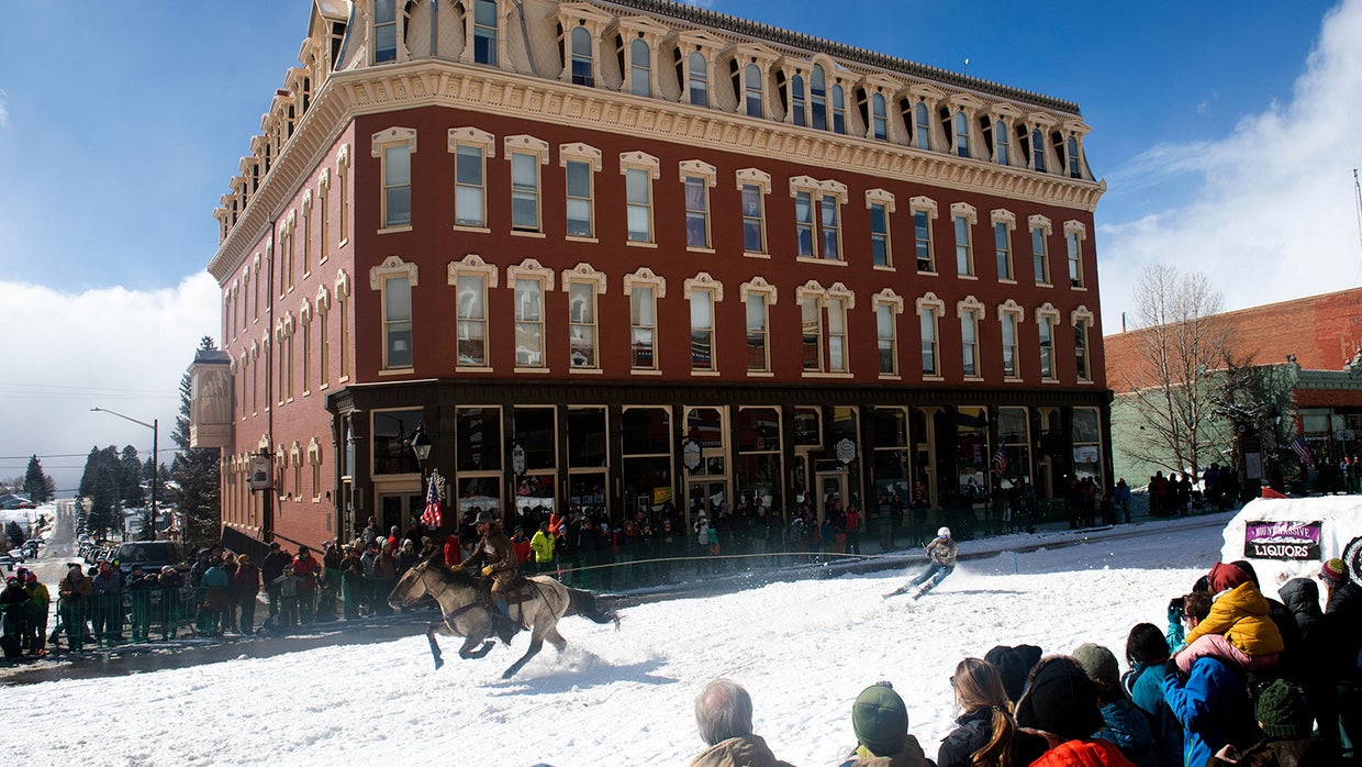 Skijoring In Downtown Leadville Thrills Visitors - CBS Colorado