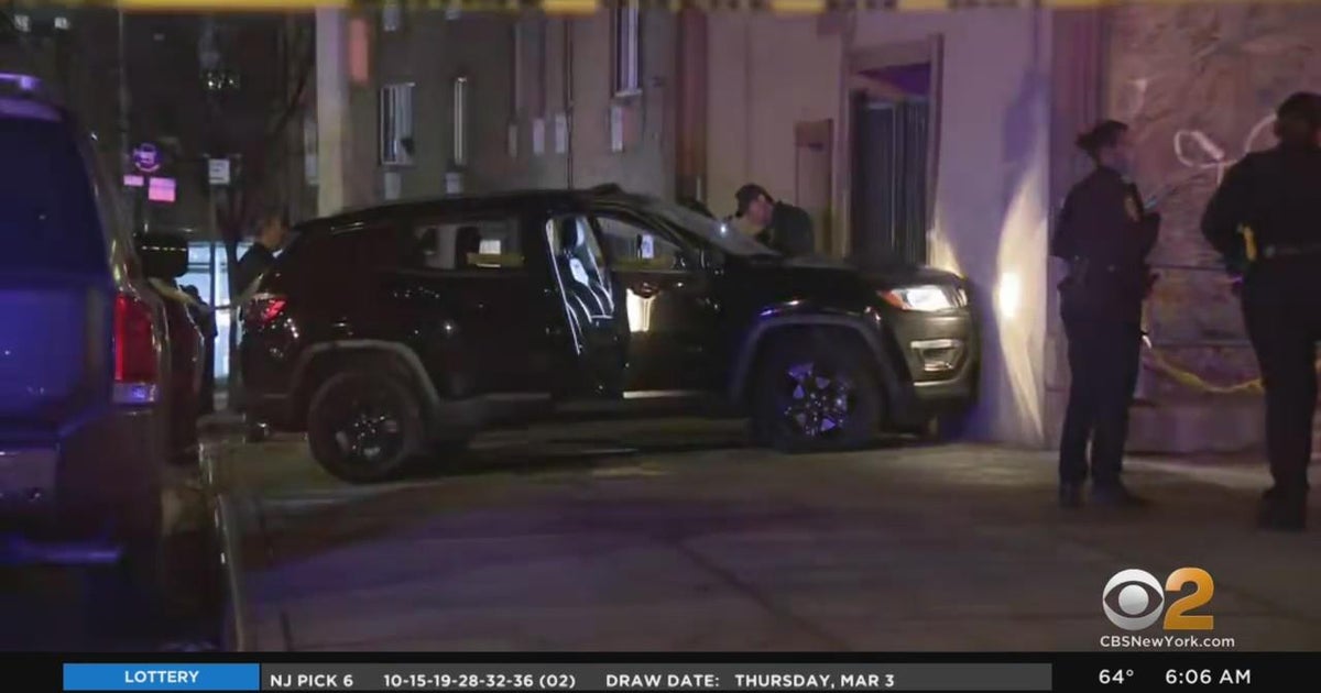 NYPD: Police shoot driver fleeing officers in the Bronx - CBS New York