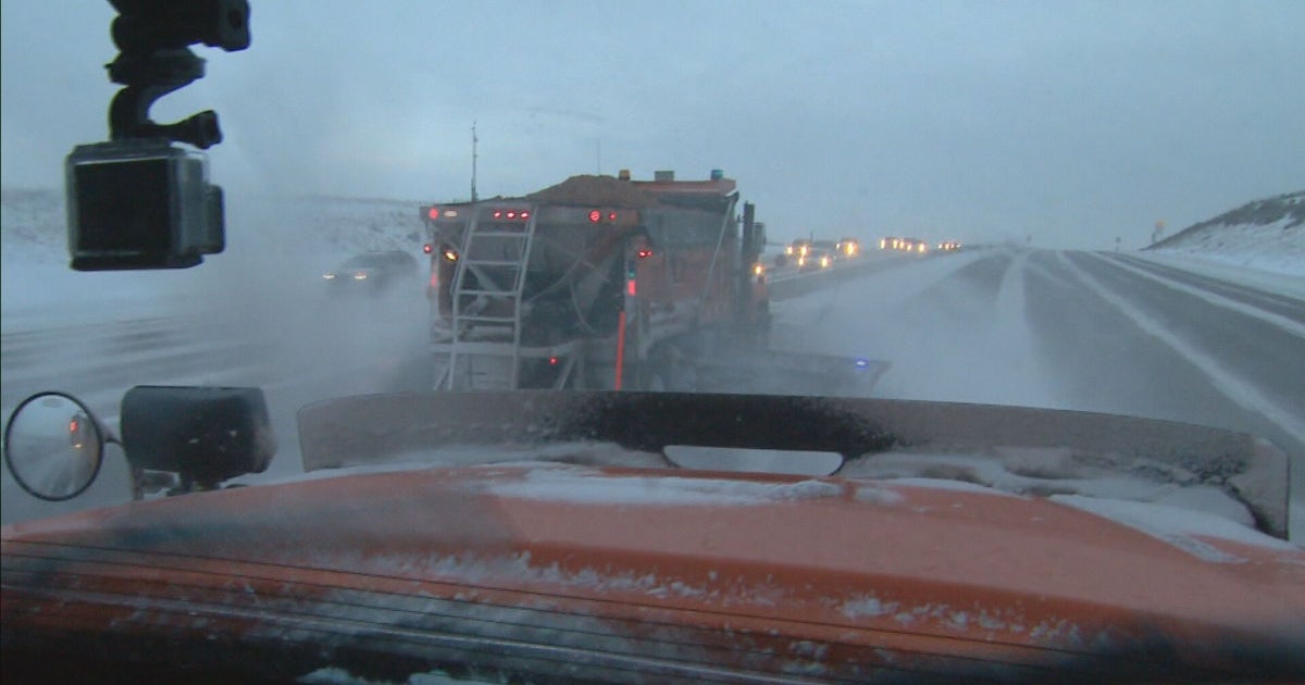 Portions of I70 closed in Colorado mountains as winter storm expected to bring feet of snow  CBS News Portions of I70 closed in Colorado mountains as winter storm expected to bring feet of snow  CBS News