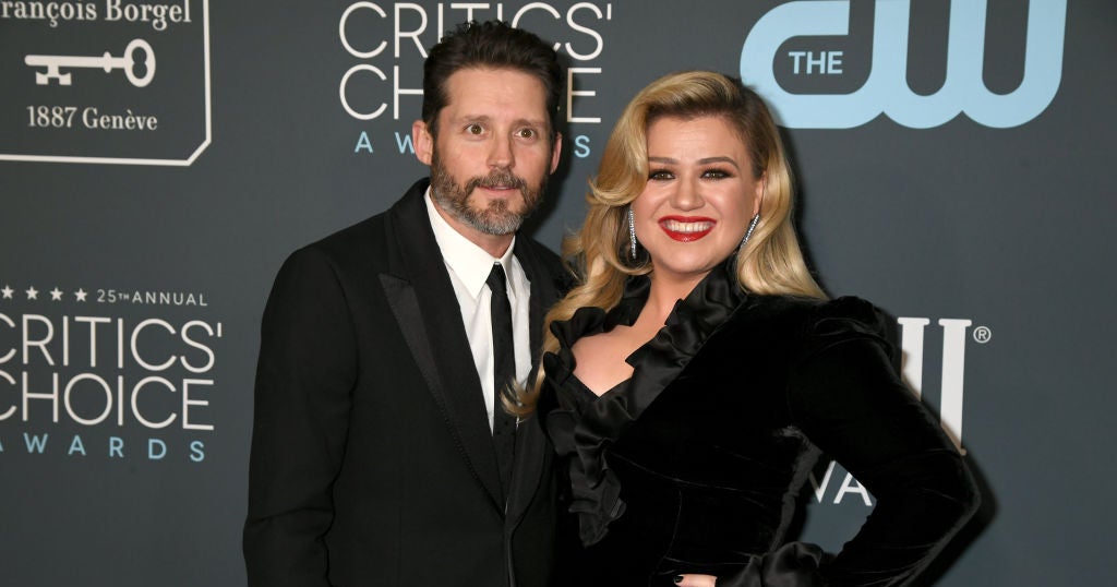 Brandon Blackstock, Kelly Clarkson’s ex-husband and talent manager, dies at 48 from cancer