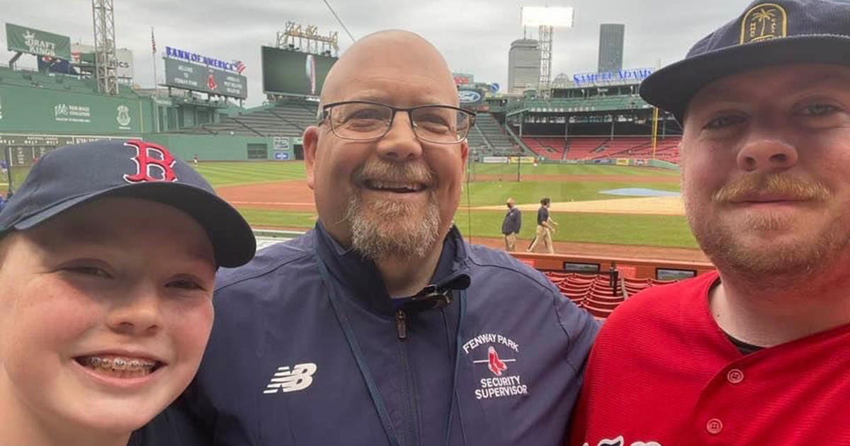 The Boston Red Sox announced the death of longtime right-handed