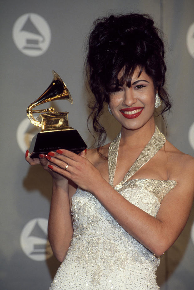 Selena Quintanilla Receives Grammy Award. 
