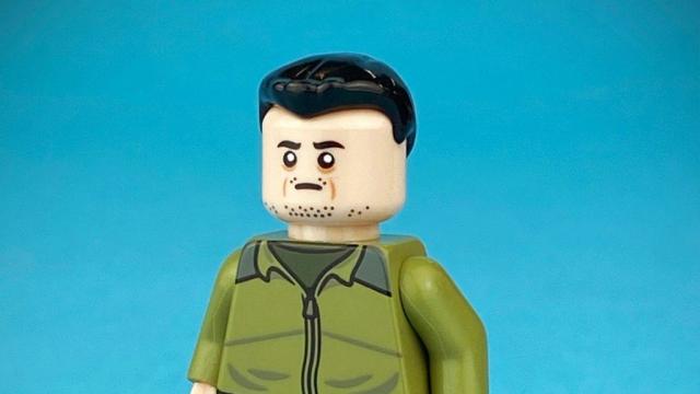 lego-citizen-brick-ukraine-president-volodymyr-zelenskyy.jpg 