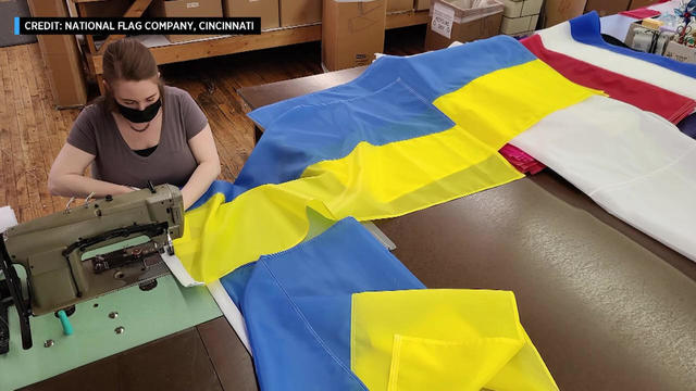 ukrainian-flags.jpg 