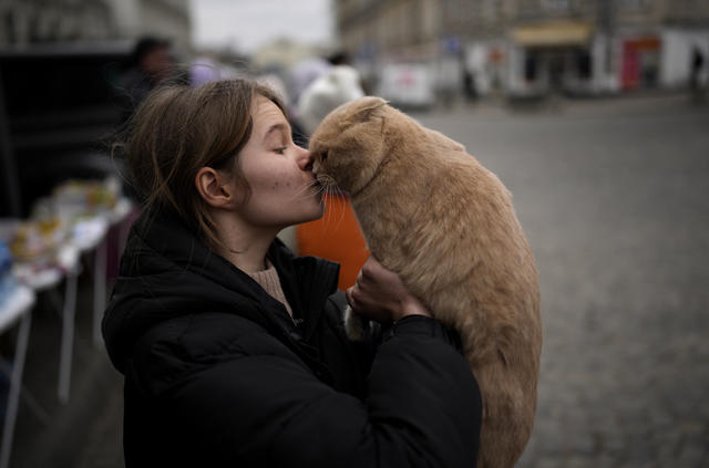 People — and pets — flee war in Ukraine