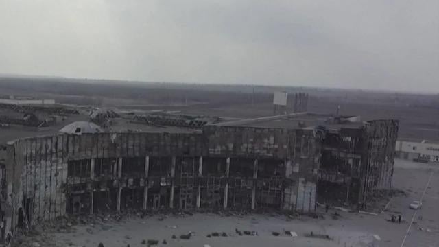 cbsn-fusion-ukrainian-journalist-flees-mariupol-as-russian-forces-tear-apart-city-thumbnail-930200-640x360.jpg