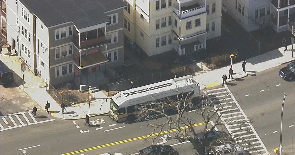 Man Shot While On MBTA Bus In Mattapan - CBS Boston