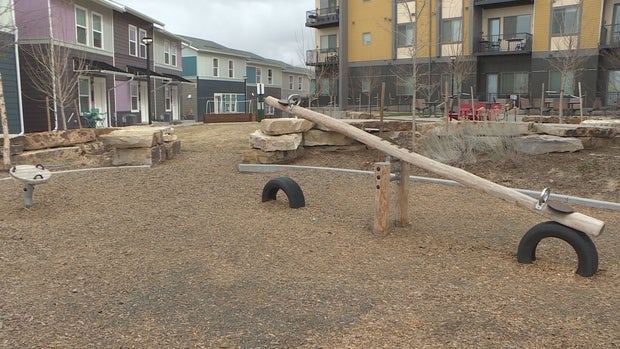 HABITAT GIFT 5PKG.transfer_frame_3345