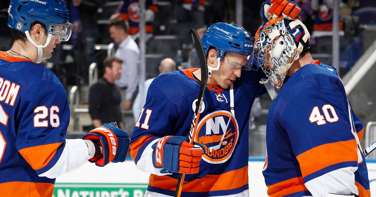 Varlamov, Mayfield Help Islanders Beat Senators - CBS New York