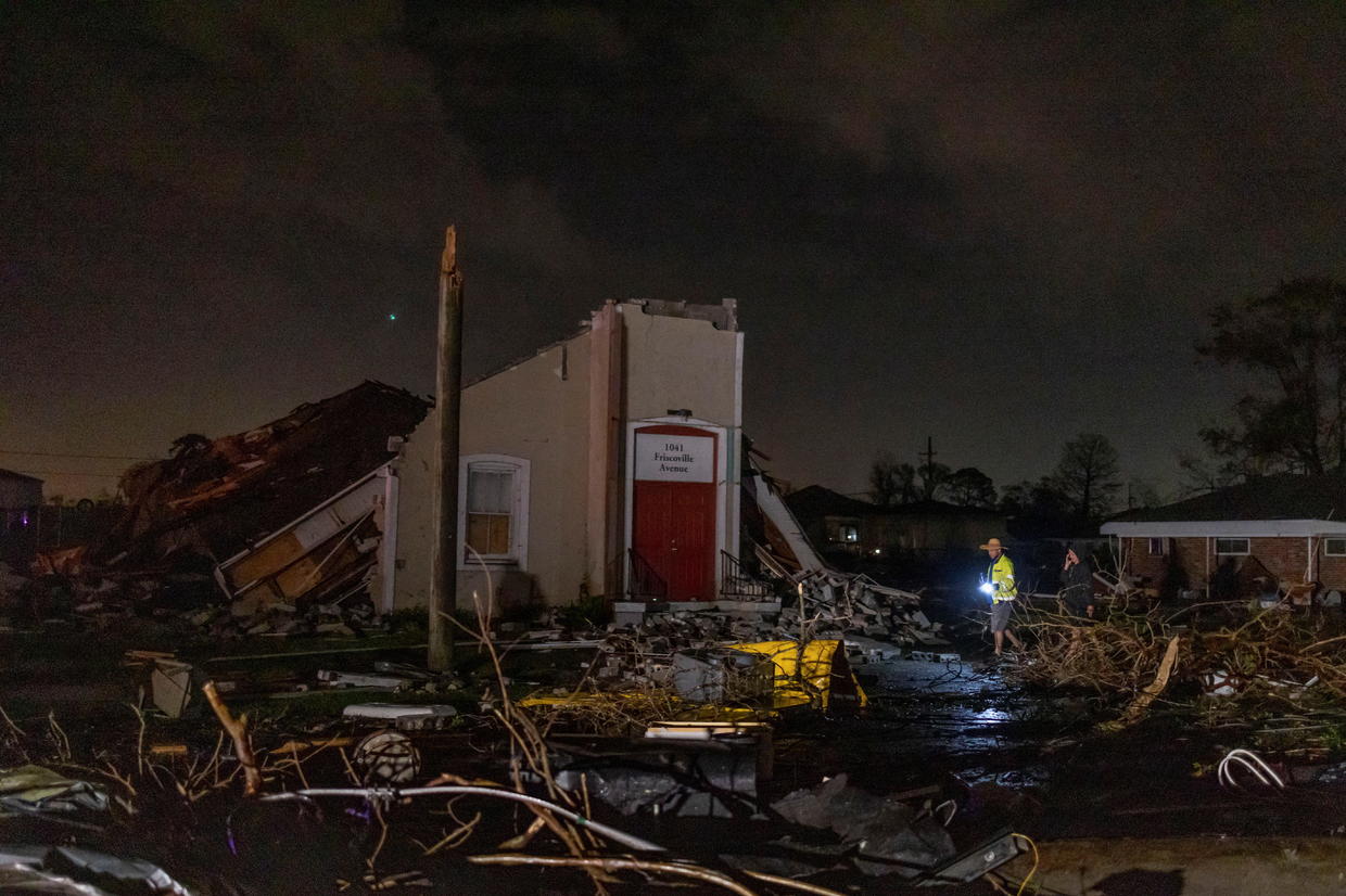 Deadly tornado tears through New Orleans area, killing at least one