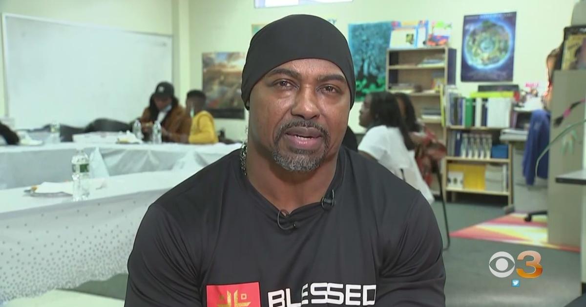 Eagles Legend, Hall Of Famer Brian Dawkins Making Difference In