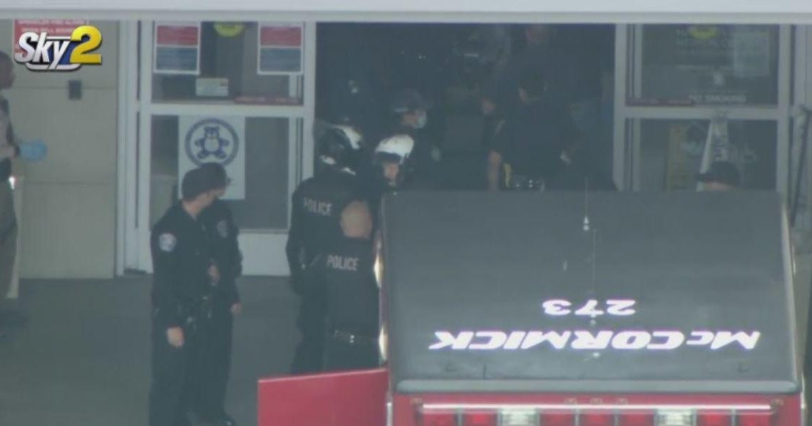 Off-duty Inglewood officer shot, wounded in Lennox - CBS Los Angeles