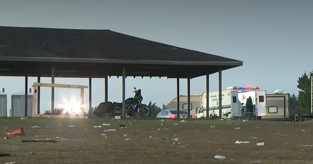 1 killed, 11 wounded in shooting at Dallas outdoor concert - CBS News