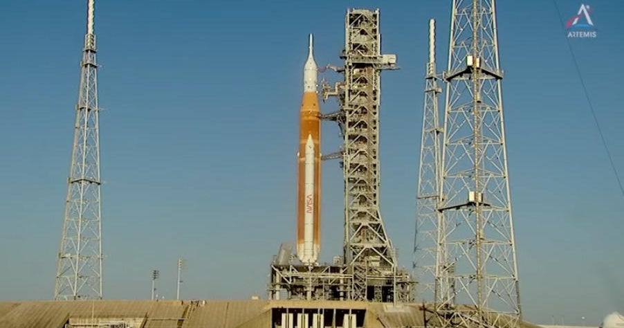 Technical snags derail second attempt to fuel NASA moon rocket