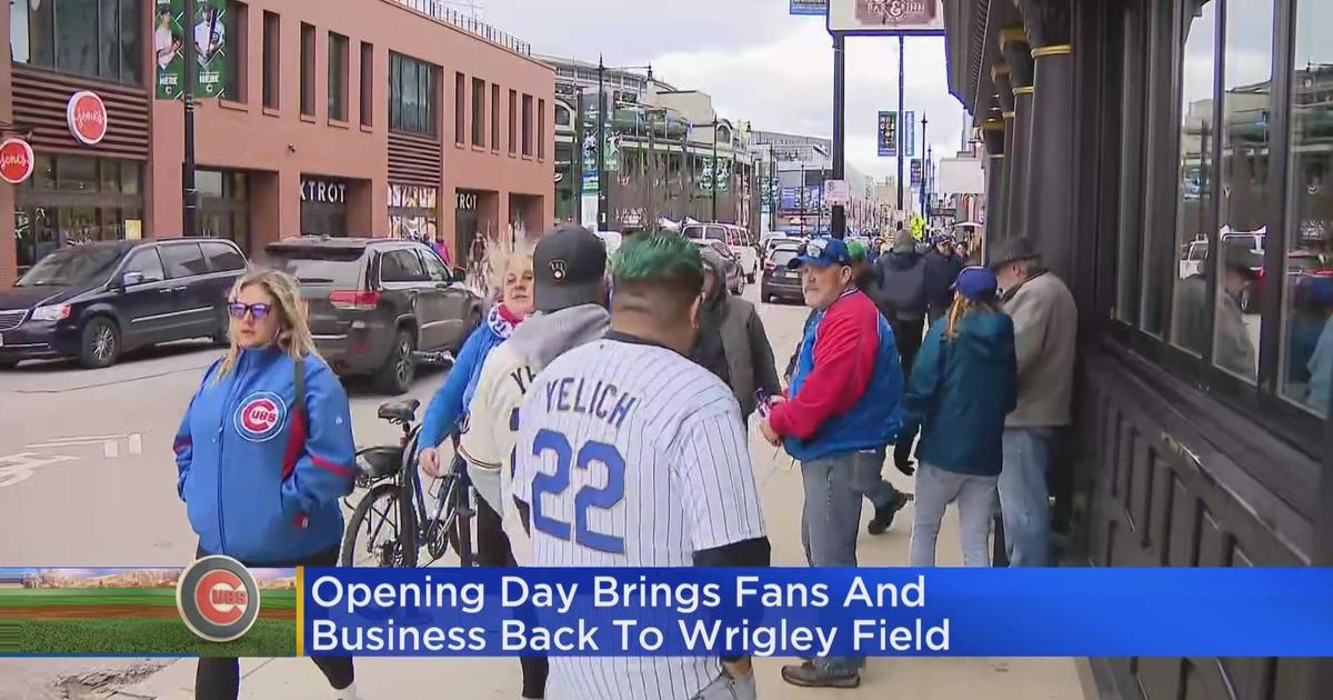 Opening day: The Cubs Den team store opens for fans