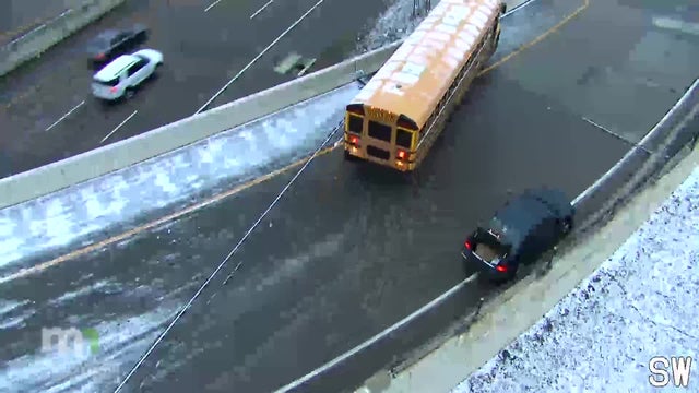 Bus-Crash-I-94.jpg 
