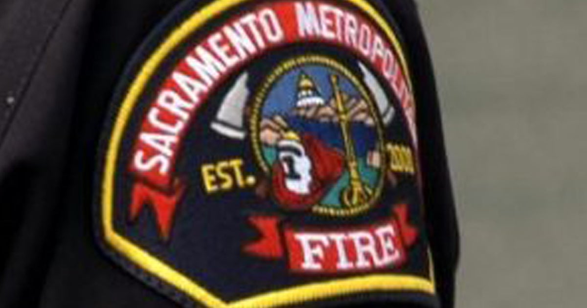 Fire that spread from stove blamed for Arden Arcade apartment blaze that displaced 4