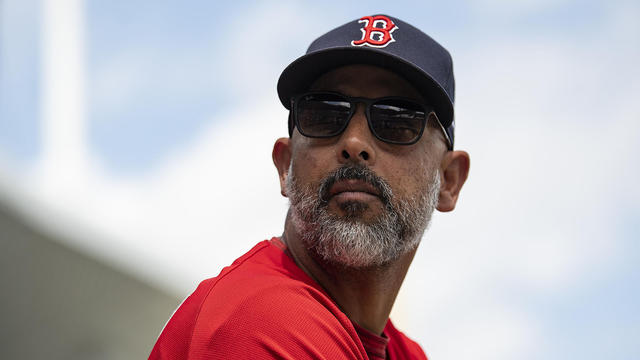 Bobby Dalbec returns to the Red Sox, with expectations tempered