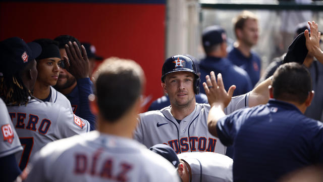 Houston Astros v Los Angeles Angels 