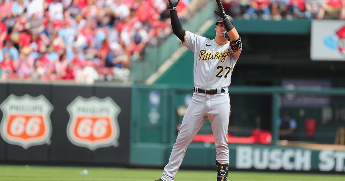 Report: Pittsburgh Pirates trade Kevin Newman to Cincinnati Reds