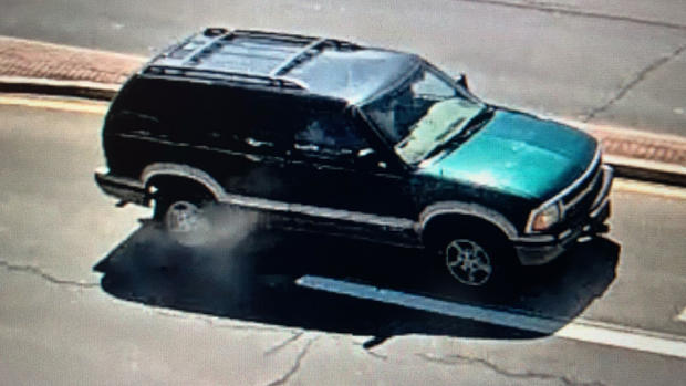 Lakewood Hit-and-Run 1 (suspect vehicle from LPD) copy 