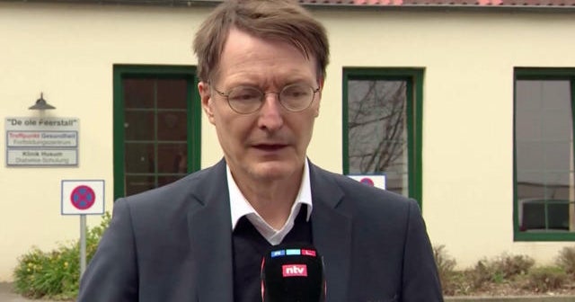 German health minister says plot to kidnap him shows COVID protests have become an attempt to "destabilize the state" - CBS News