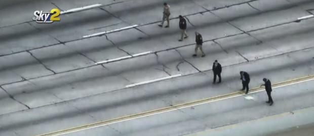 Incident involving CHP officer shuts down 405 freeway in Brentwood 