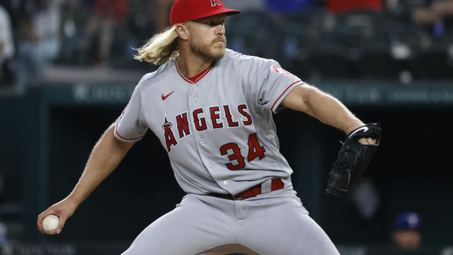 Los Angeles Angels v Texas Rangers 