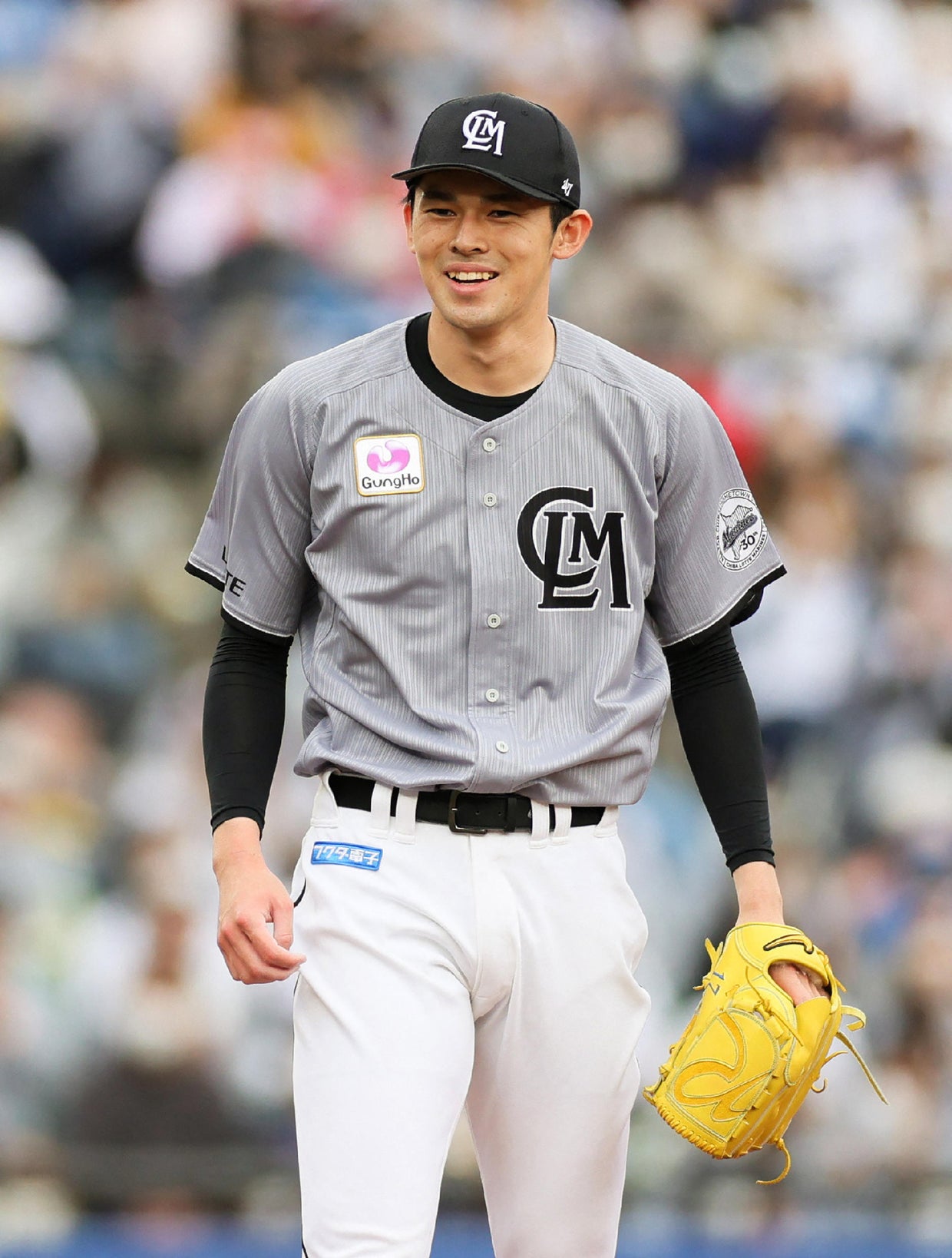 20-year-old Japanese baseball phenom Roki Sasaki throws 17 consecutive ...