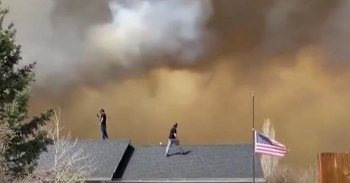 Raging Arizona Wildfire Forces Evacuations - CBS News