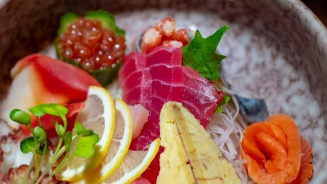 cbsn-fusion-sushis-role-in-the-sustainable-food-movement-thumbnail-972734-640x360.jpg 