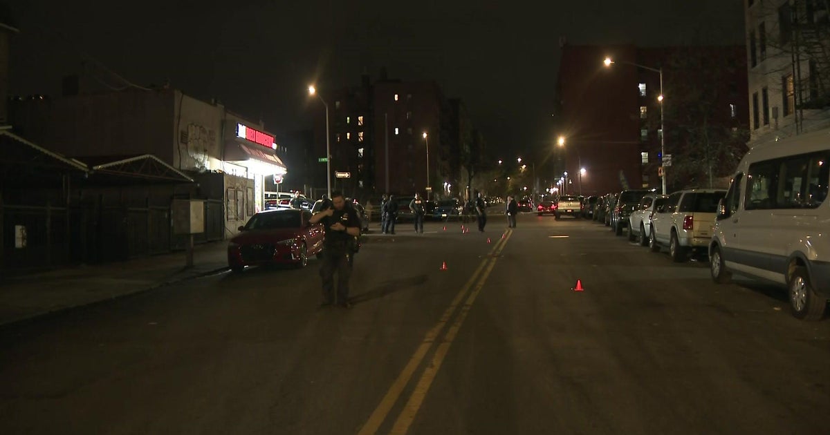Police: 1 killed, 2 injured in Bronx shooting - CBS New York