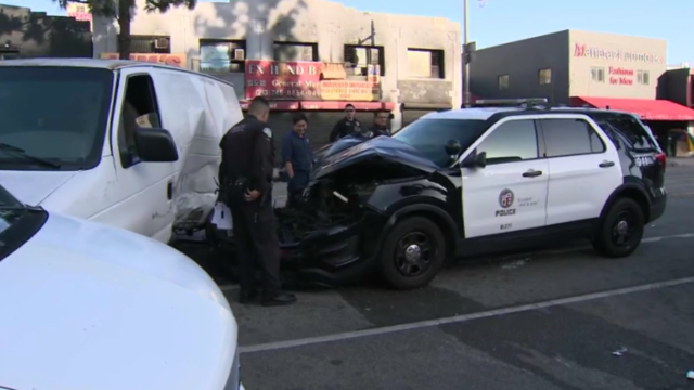 lapd-badge.jpg 