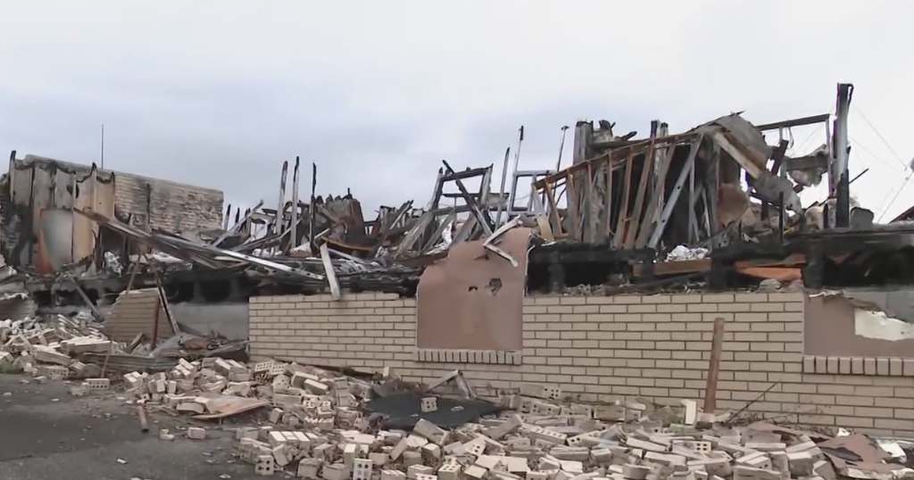 residents want abandoned building burned in fire training