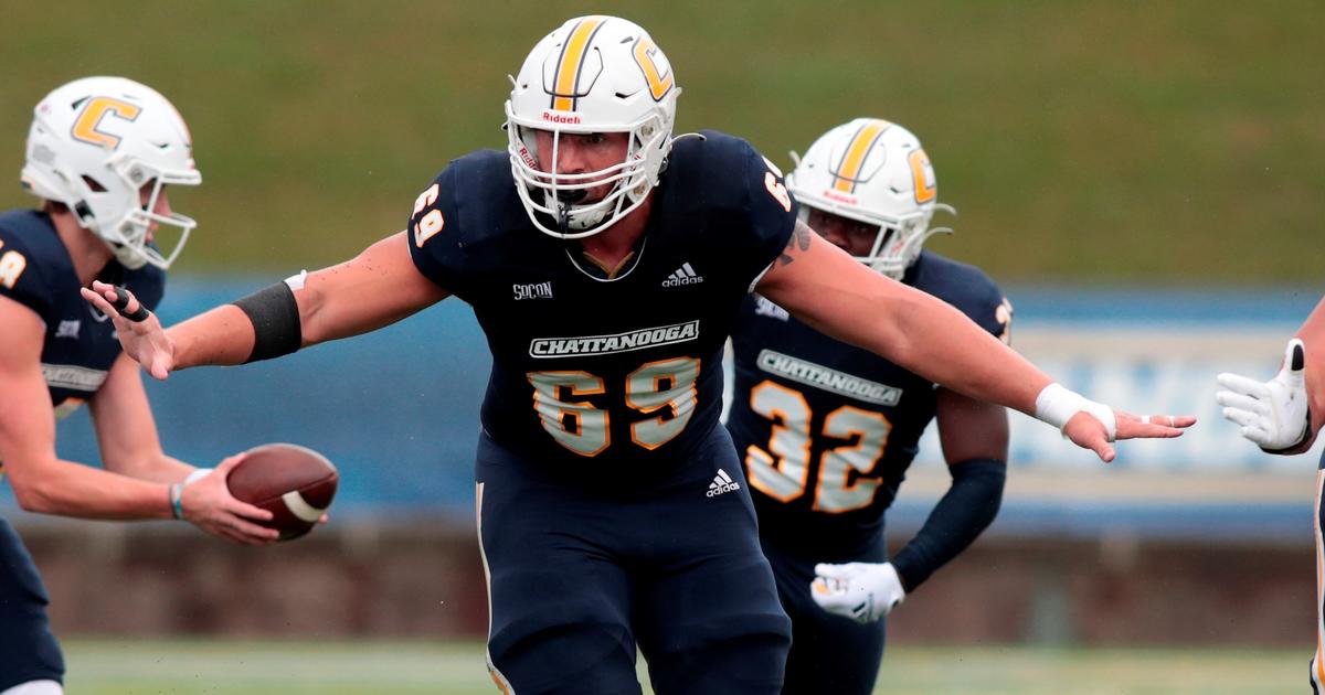 Patriots trade down, take offensive lineman Cole Strange in 1st round