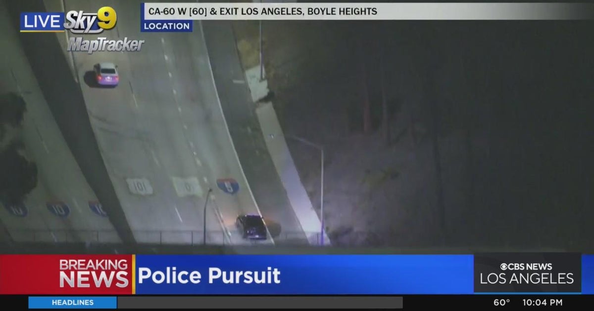 Suspect cuts through lane to enter freeway - CBS Los Angeles