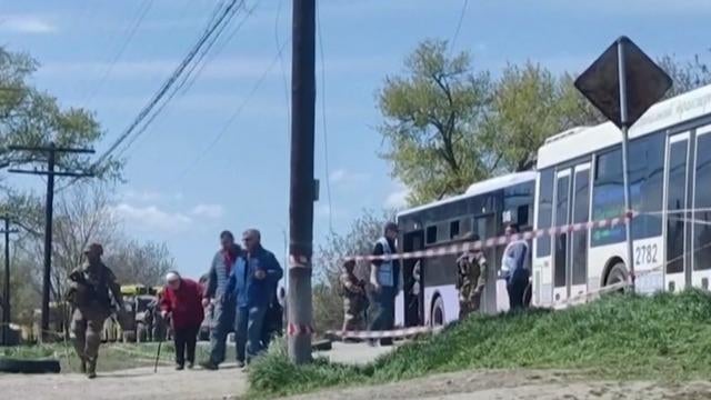 cbsn-fusion-ukrainian-civilians-evacuated-from-mariupol-thumbnail-989493-640x360.jpg 