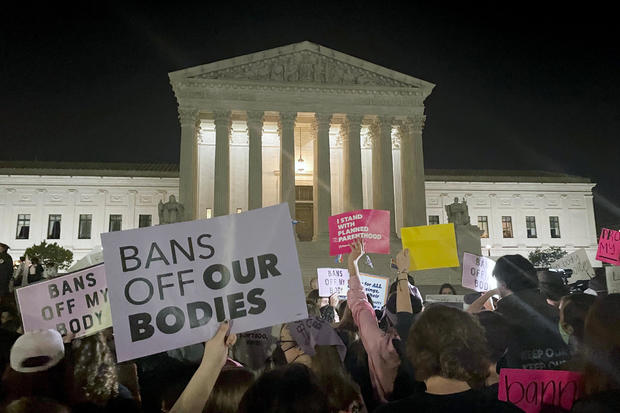 Supreme Court abortion protest 