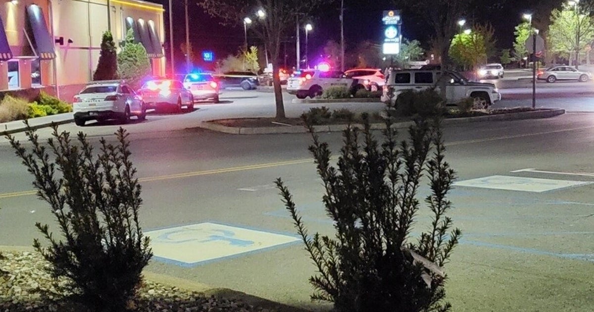 Sources Offduty NYPD officer dead in murdersuicide over alleged love