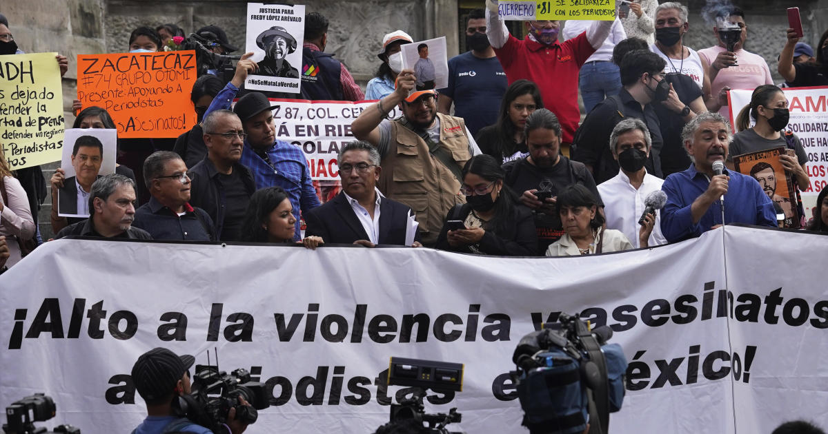 Missing Mexican journalists appear chained hand and foot in video,