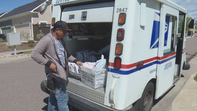 USPS-FOOD-DRIVE-12VO.transfer_frame_914.jpeg 