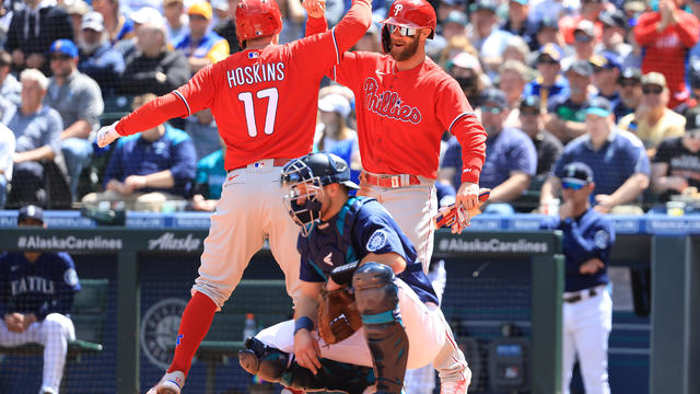 Rhys Hoskins homers twice in return from IL to lead Phillies to series win  over Padres – NBC Sports Philadelphia