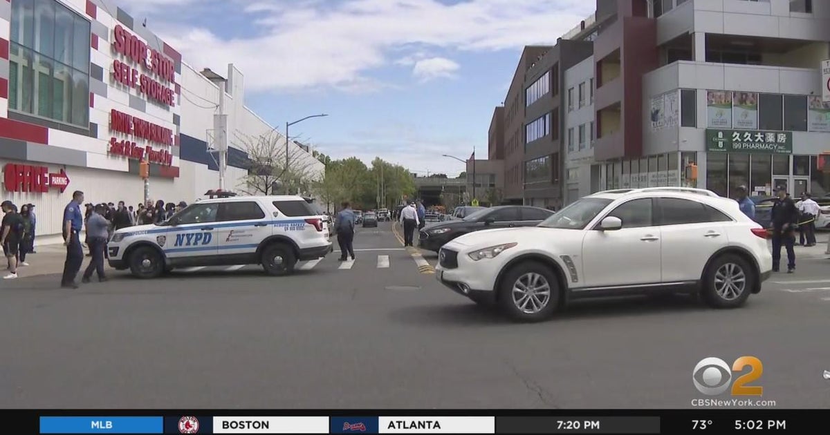 17-year-old student shot near Queens high school - CBS New York