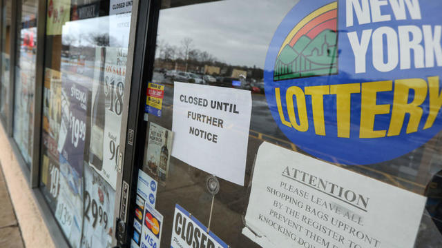 Long Island storefront is closed during pandemic 